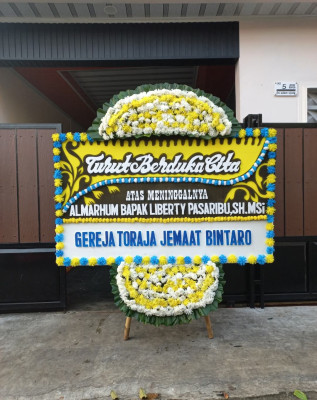 Papan Bunga Duka di Buaran